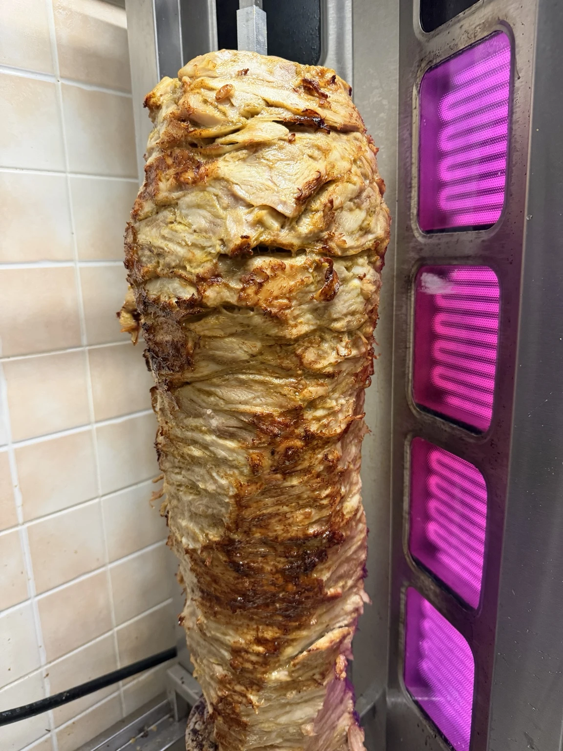Il nostro kebab al girarrosto